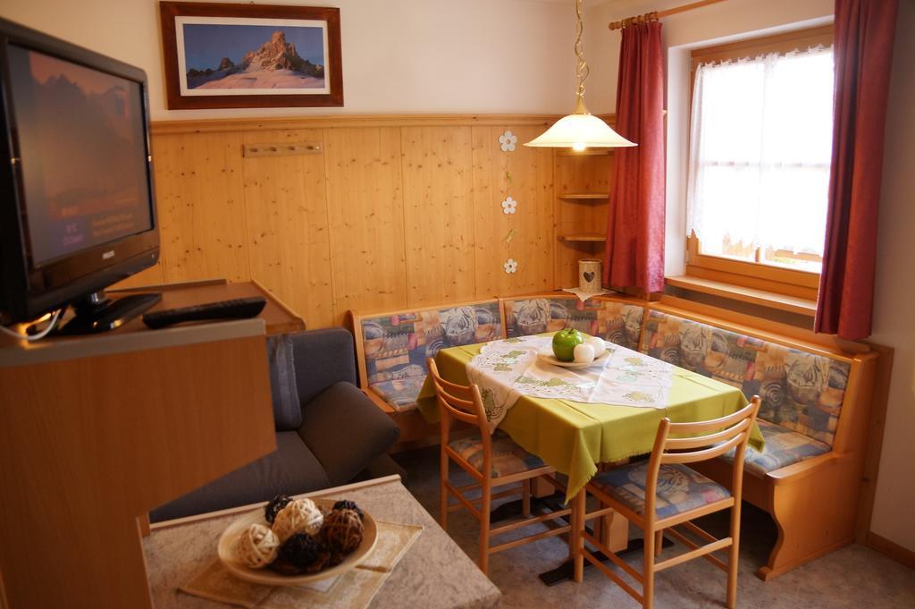 Gasthof La Pli Apartments San Vigilio Di Marebbe Eksteriør billede